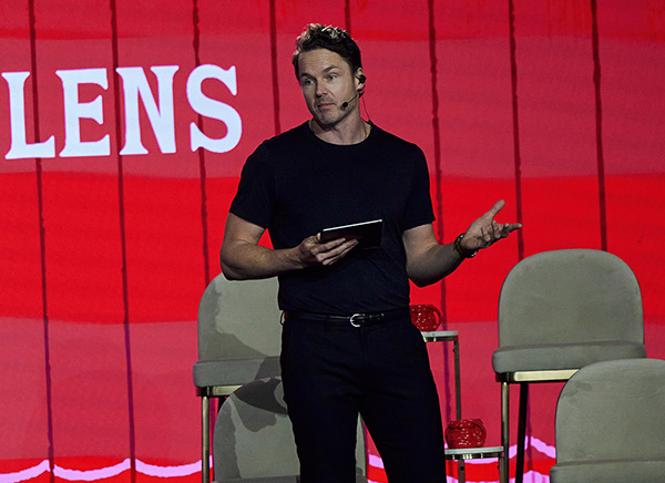 HCE_Week1_0384_2_crop Hallmark star on stage gesturing with hands